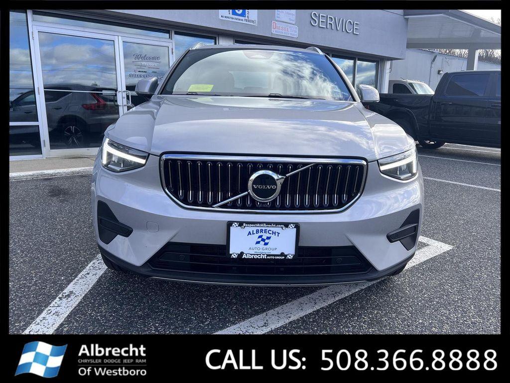 used 2024 Volvo XC40 car, priced at $28,973