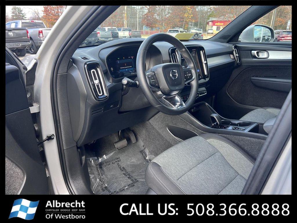 used 2024 Volvo XC40 car, priced at $28,973