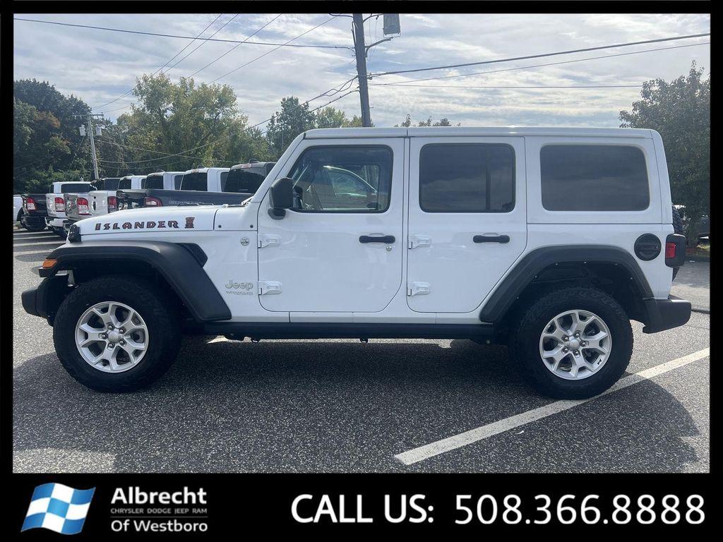 used 2021 Jeep Wrangler Unlimited car, priced at $27,794