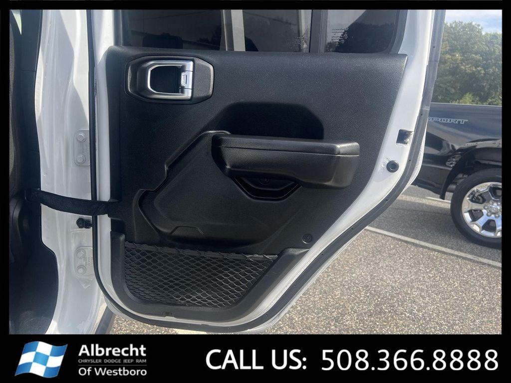 used 2021 Jeep Wrangler Unlimited car, priced at $27,794