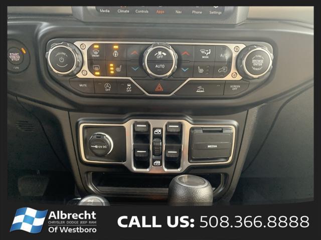 used 2022 Jeep Wrangler Unlimited car, priced at $32,994