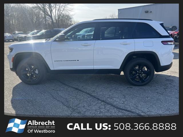 new 2025 Jeep Grand Cherokee car, priced at $47,940