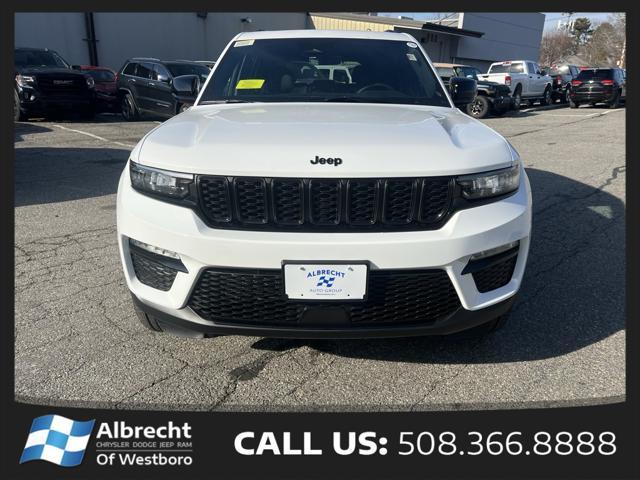 new 2025 Jeep Grand Cherokee car, priced at $47,940