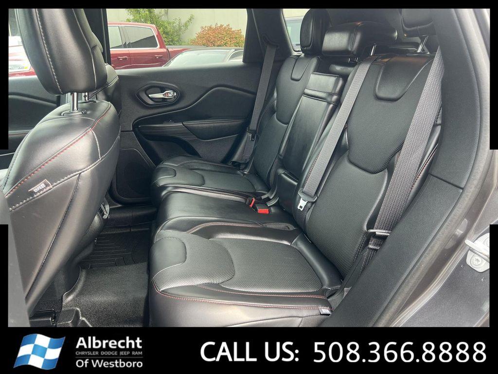 used 2016 Jeep Cherokee car, priced at $17,999