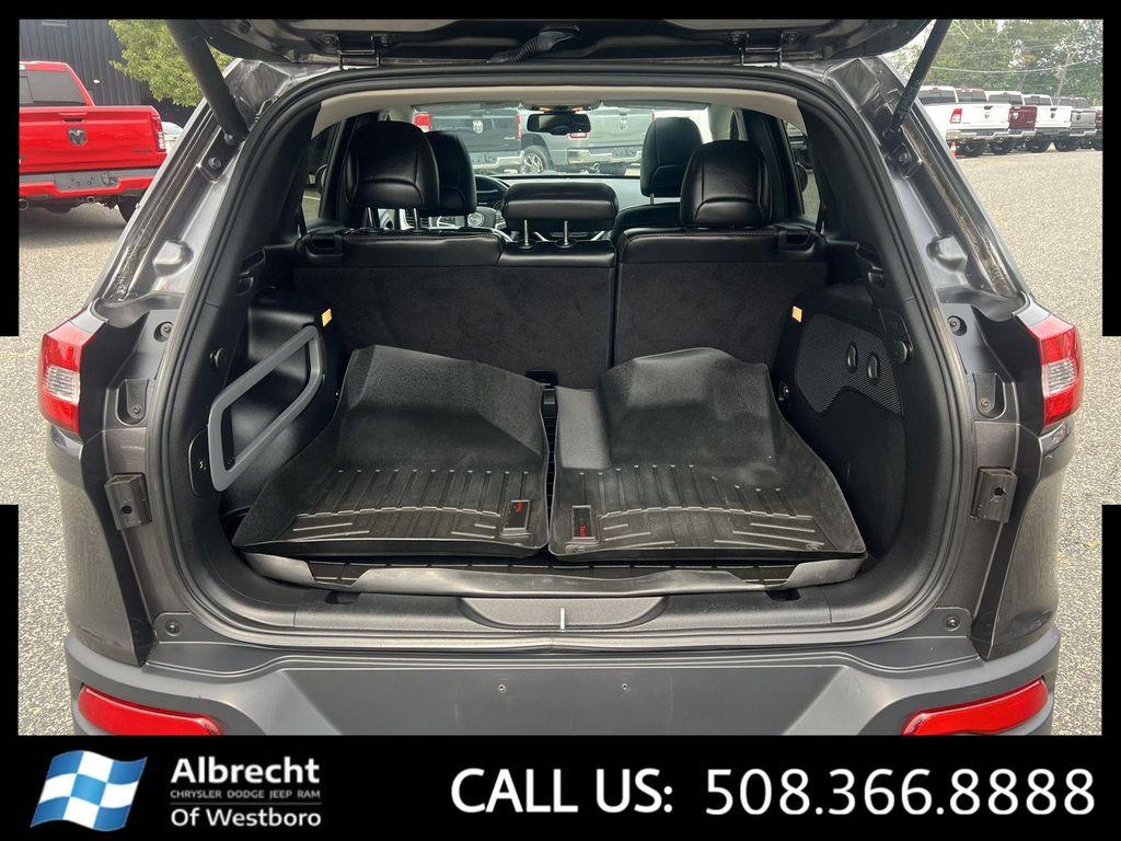 used 2016 Jeep Cherokee car, priced at $17,999