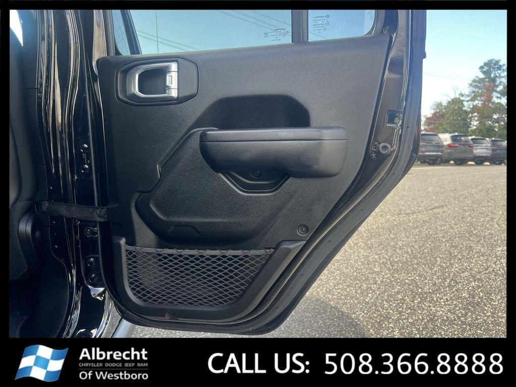used 2021 Jeep Gladiator car, priced at $37,999