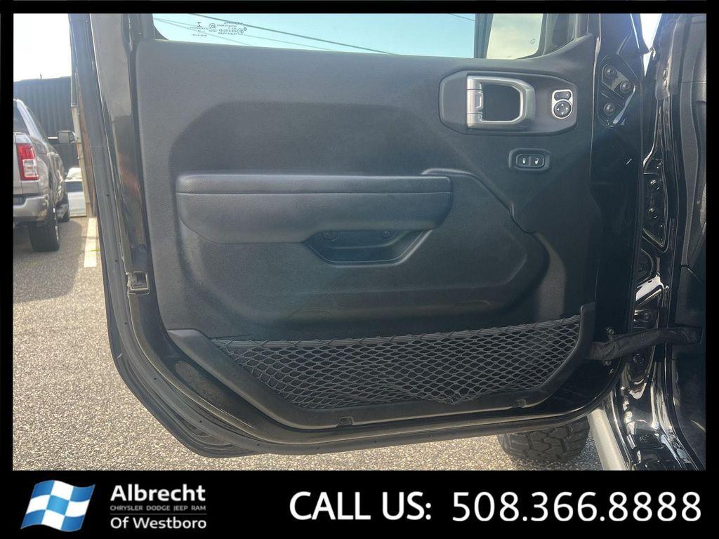 used 2021 Jeep Gladiator car, priced at $37,999