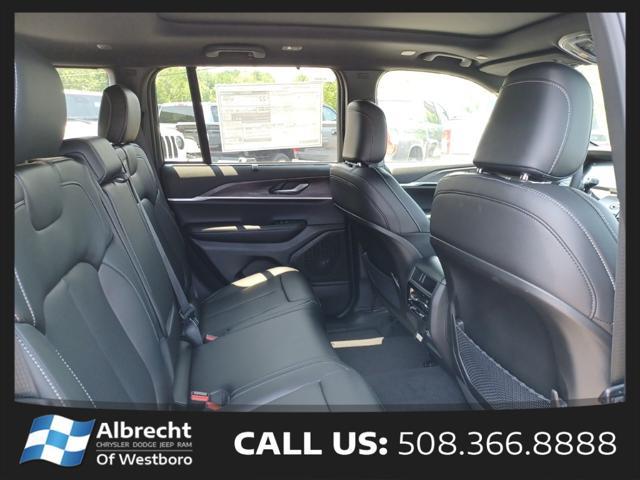 new 2025 Jeep Grand Cherokee car, priced at $43,435