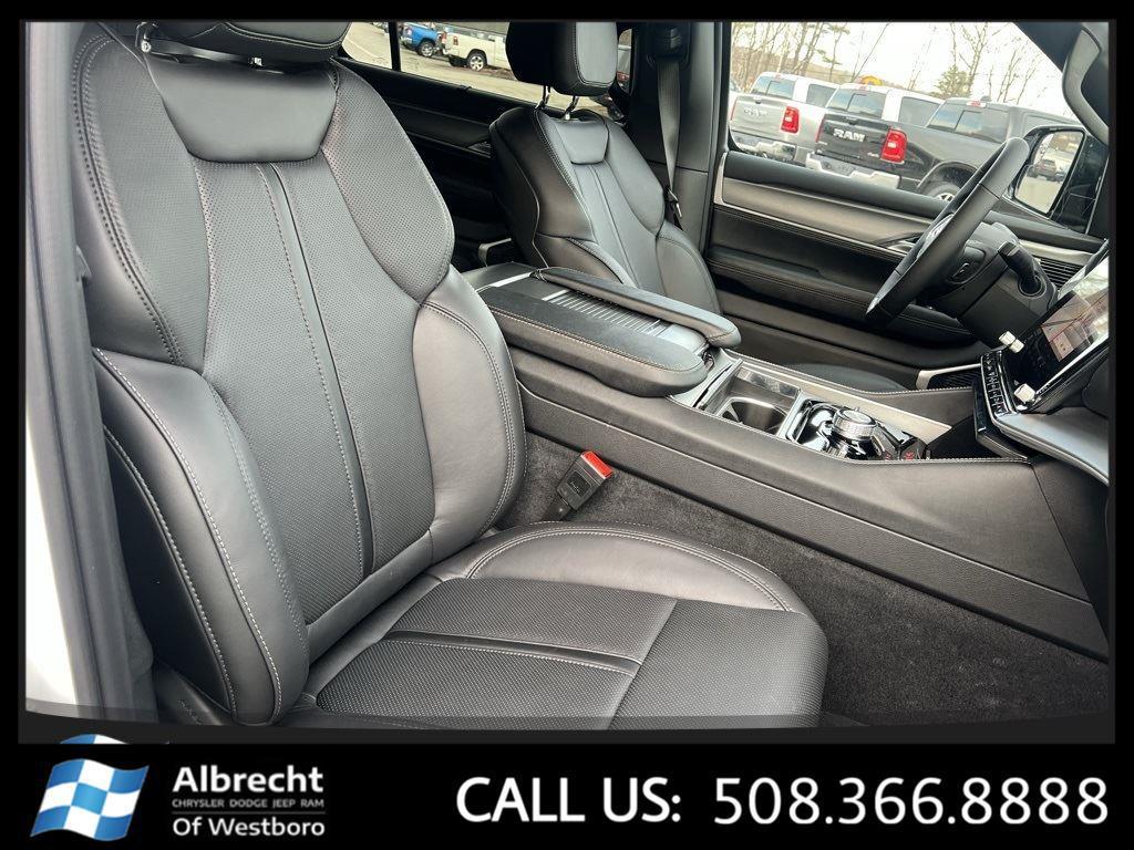 new 2025 Jeep Wagoneer car, priced at $72,782