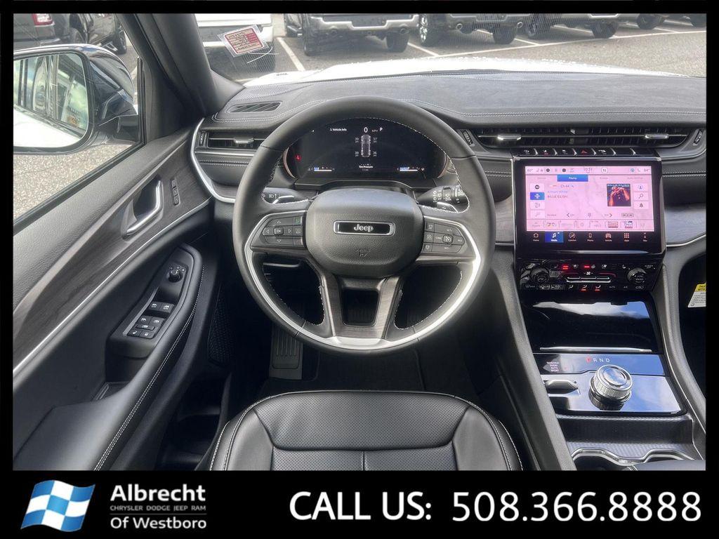 new 2025 Jeep Grand Cherokee car, priced at $46,426