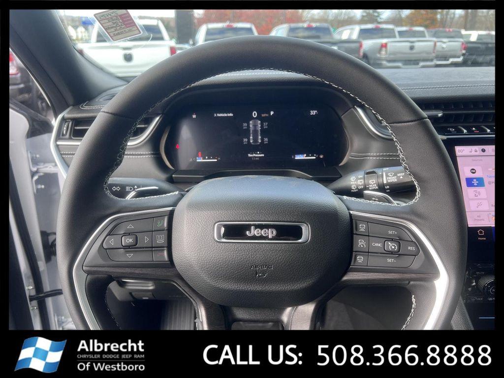 new 2025 Jeep Grand Cherokee car, priced at $46,426