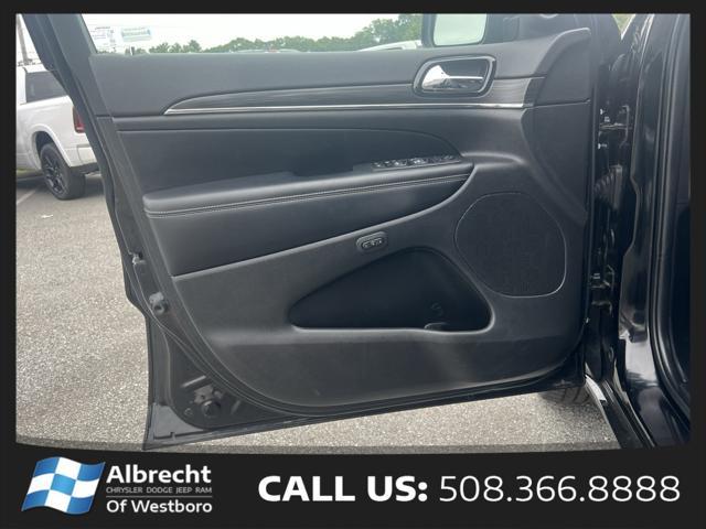 used 2021 Jeep Grand Cherokee car, priced at $29,999