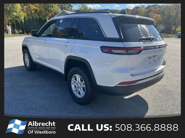 new 2024 Jeep Grand Cherokee car, priced at $39,120