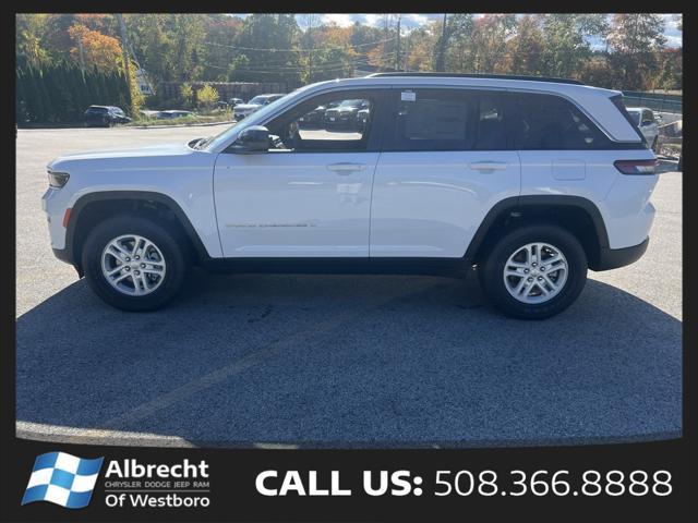 new 2024 Jeep Grand Cherokee car, priced at $39,120