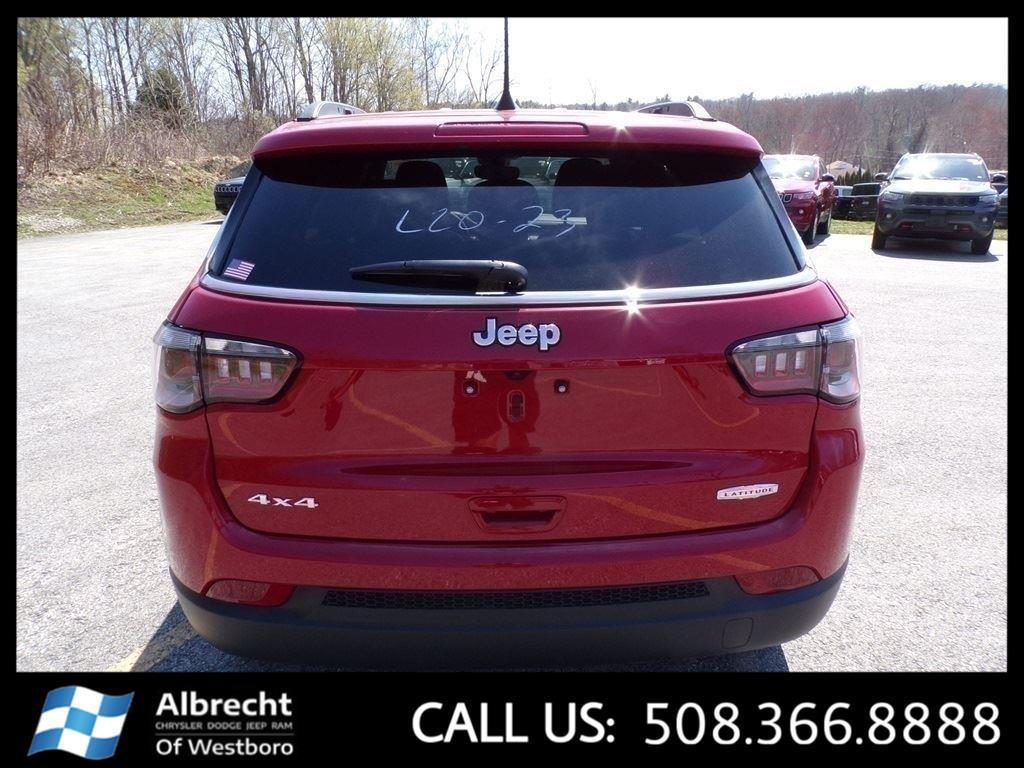 new 2023 Jeep Compass car, priced at $27,385