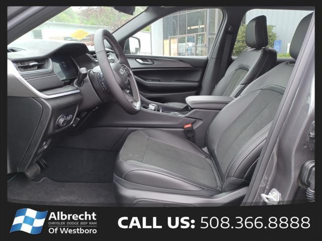 new 2025 Jeep Grand Cherokee L car, priced at $42,375