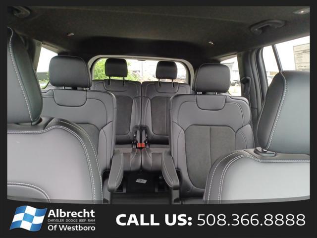 new 2025 Jeep Grand Cherokee L car, priced at $42,375