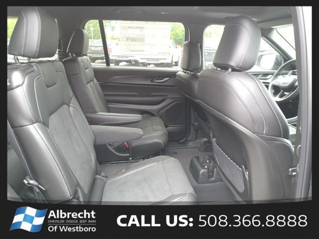 new 2025 Jeep Grand Cherokee L car, priced at $42,375