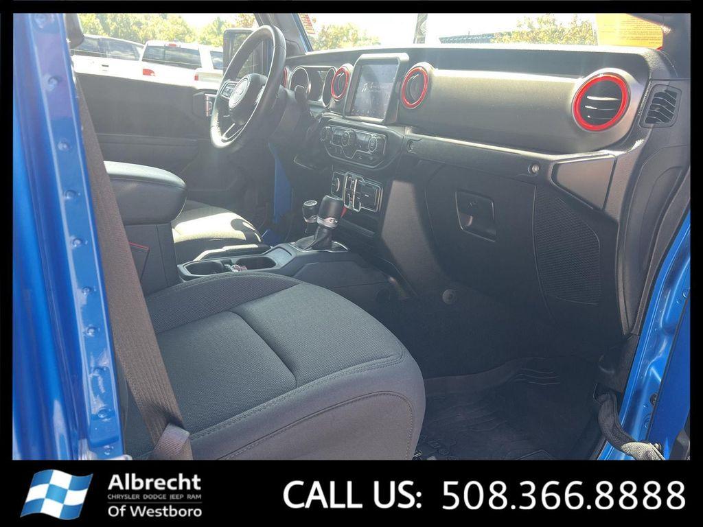 used 2022 Jeep Gladiator car, priced at $36,599