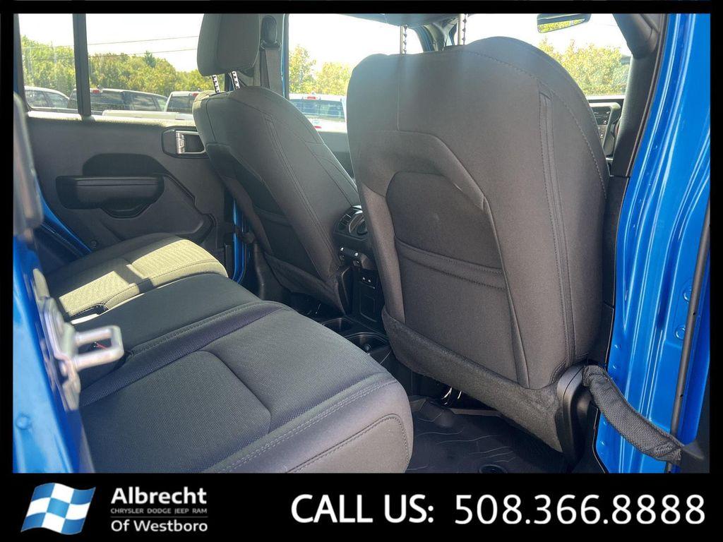 used 2022 Jeep Gladiator car, priced at $36,599