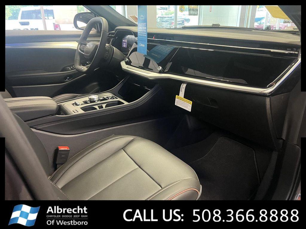 new 2025 Jeep Wagoneer S car, priced at $59,040