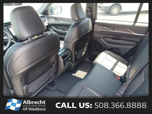 new 2025 Jeep Grand Cherokee car, priced at $40,510