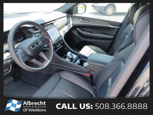 new 2025 Jeep Grand Cherokee car, priced at $40,510