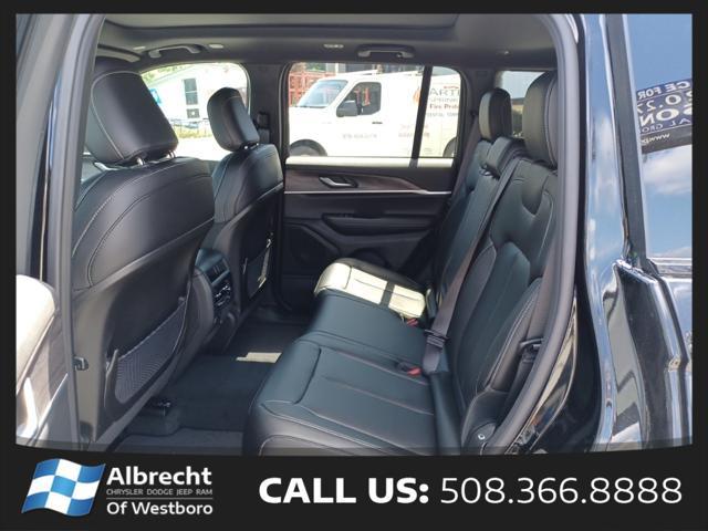new 2025 Jeep Grand Cherokee car, priced at $40,510
