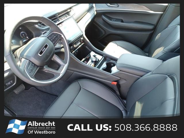 new 2025 Jeep Grand Cherokee car, priced at $40,510