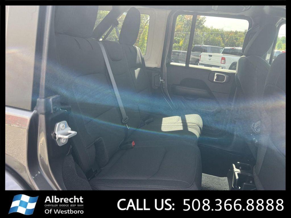 used 2022 Jeep Wrangler Unlimited car, priced at $37,499