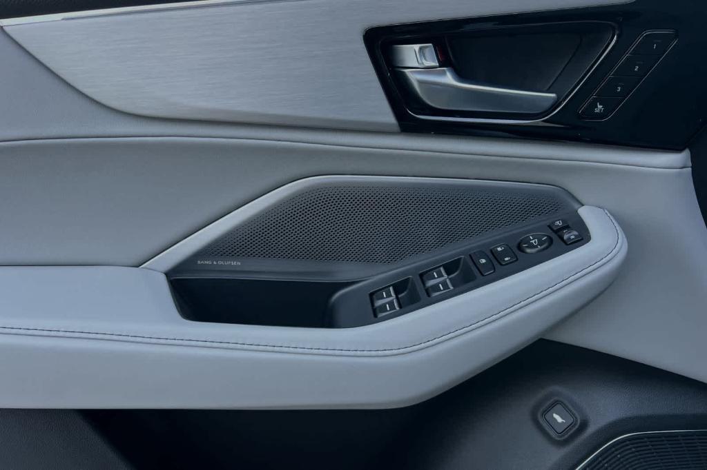 new 2025 Acura MDX car, priced at $60,150