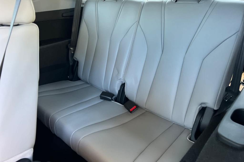 new 2026 Acura MDX car, priced at $60,750