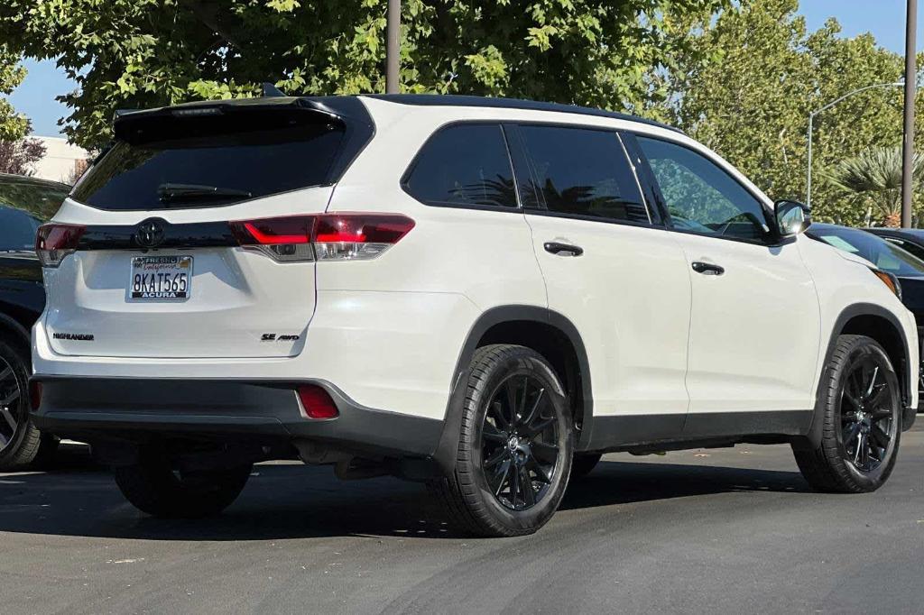 used 2019 Toyota Highlander car, priced at $34,329