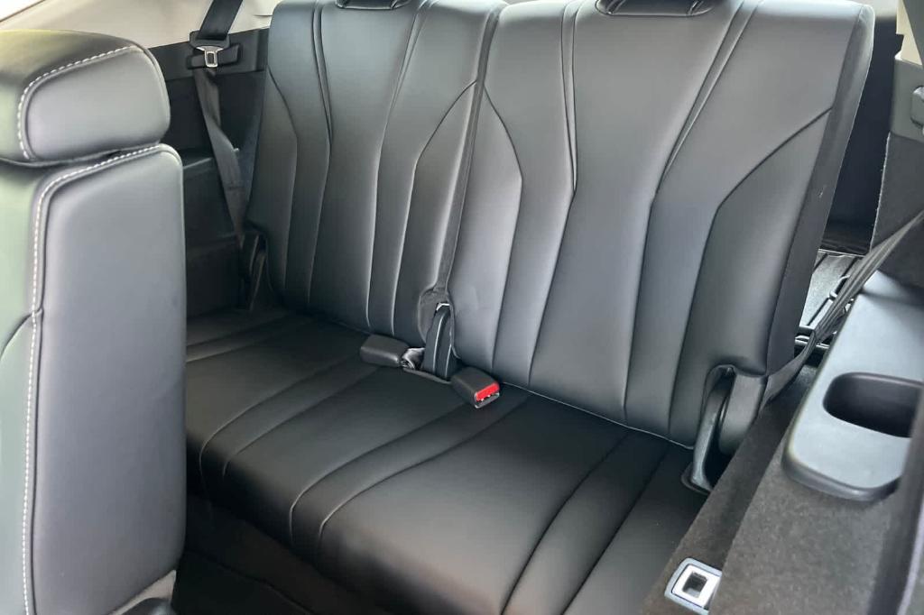 used 2025 Acura MDX car, priced at $60,750