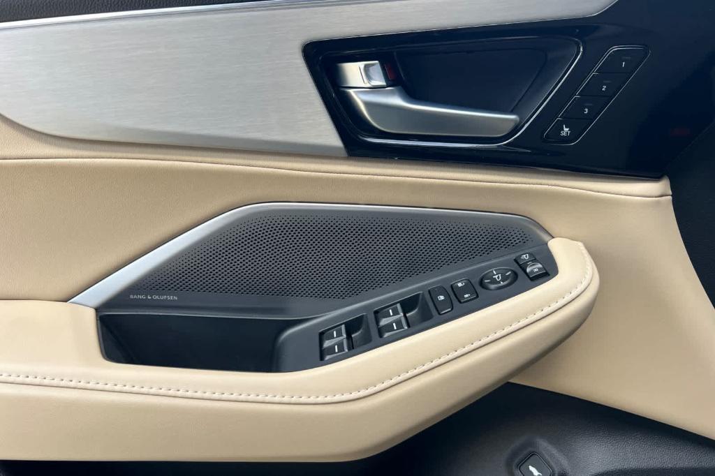 new 2025 Acura MDX car, priced at $60,750