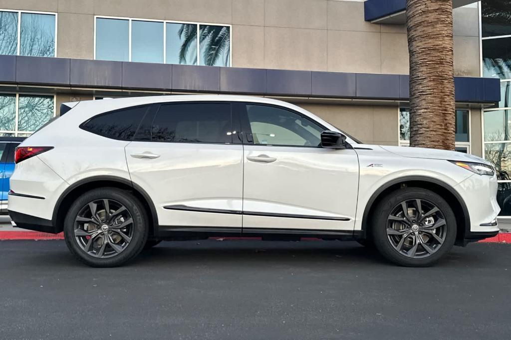 used 2022 Acura MDX car, priced at $45,681