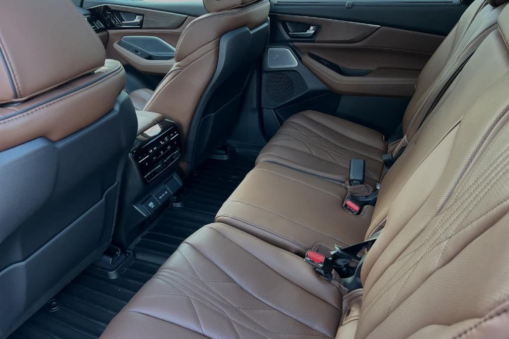 new 2025 Acura MDX car, priced at $68,250