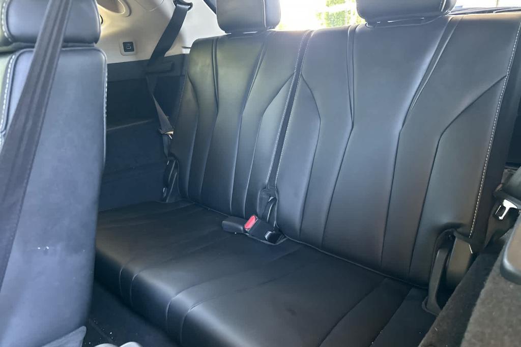 used 2023 Acura MDX car, priced at $52,724