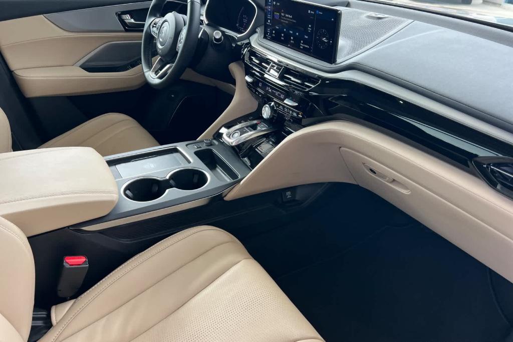 used 2025 Acura MDX car, priced at $58,550