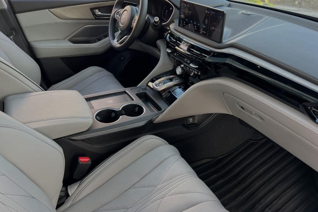 new 2025 Acura MDX car, priced at $67,650