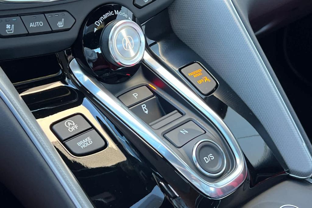 new 2025 Acura TLX car, priced at $52,195