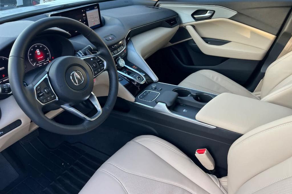 new 2025 Acura TLX car, priced at $47,195