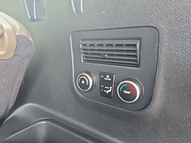 used 2014 Hyundai Santa Fe car