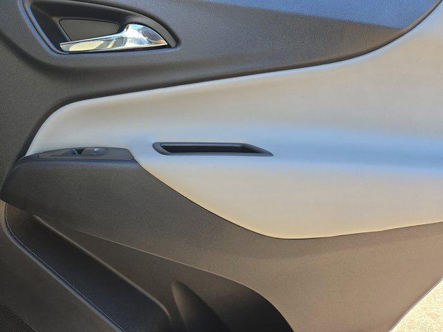 used 2022 Chevrolet Equinox car, priced at $17,422