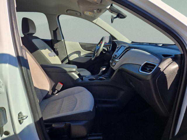 used 2022 Chevrolet Equinox car, priced at $17,422