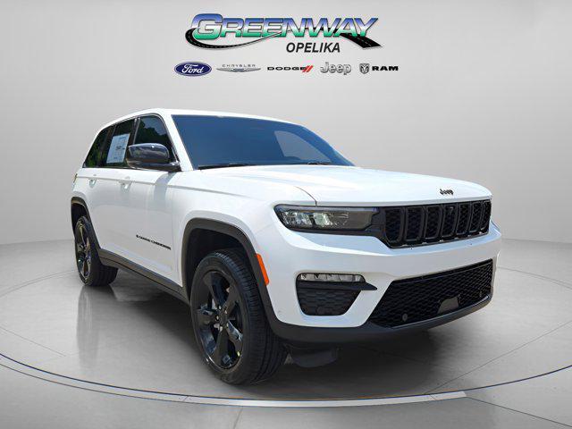 new 2025 Jeep Grand Cherokee car, priced at $39,339