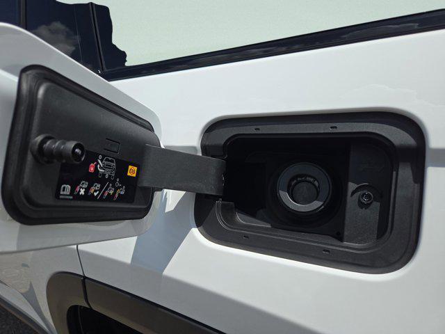 new 2025 Jeep Grand Cherokee car, priced at $47,839