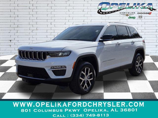 new 2025 Jeep Grand Cherokee car, priced at $49,215