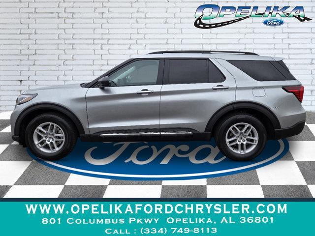 new 2025 Ford Explorer car, priced at $43,199