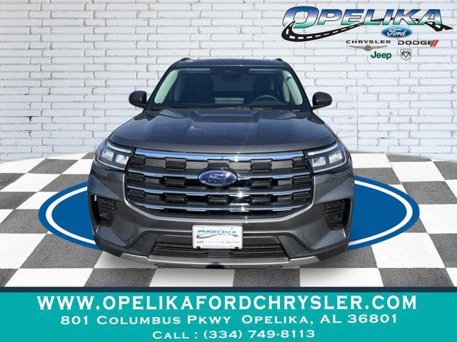 used 2025 Ford Explorer car